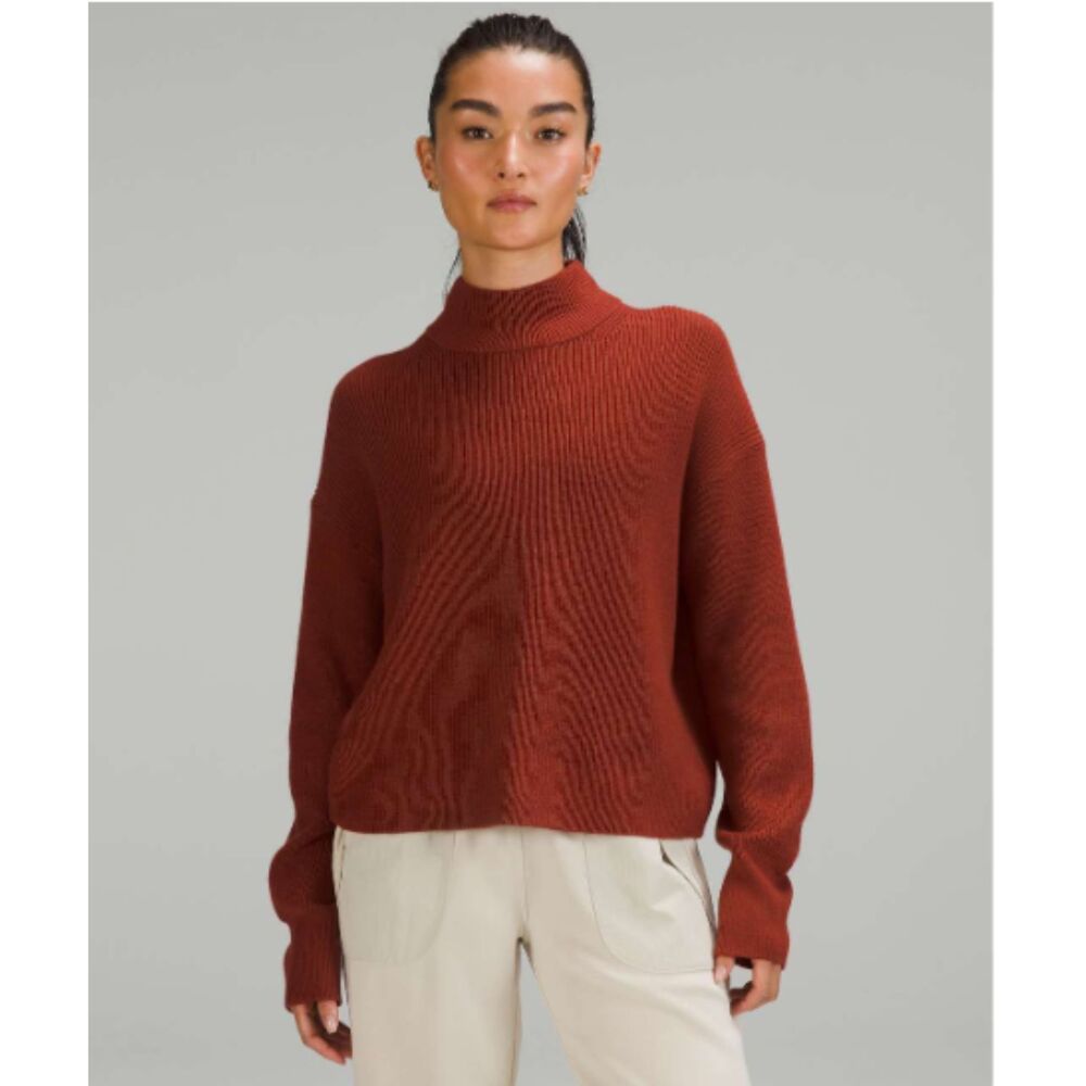 Lululemon Merino Wool-Blend Ribbed Turtleneck Sweater Size 8